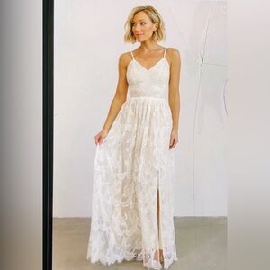 NWT Baltic Born Cozette lace gown medium